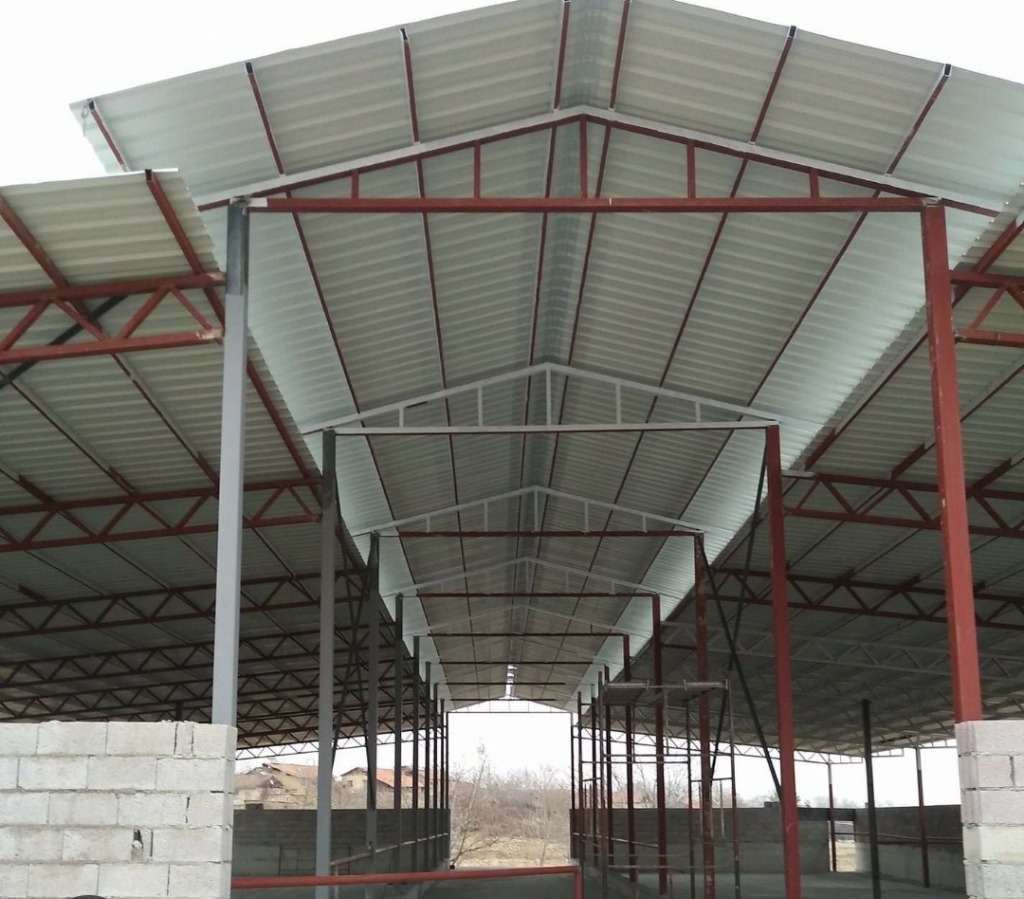 Stahlhangar Bau